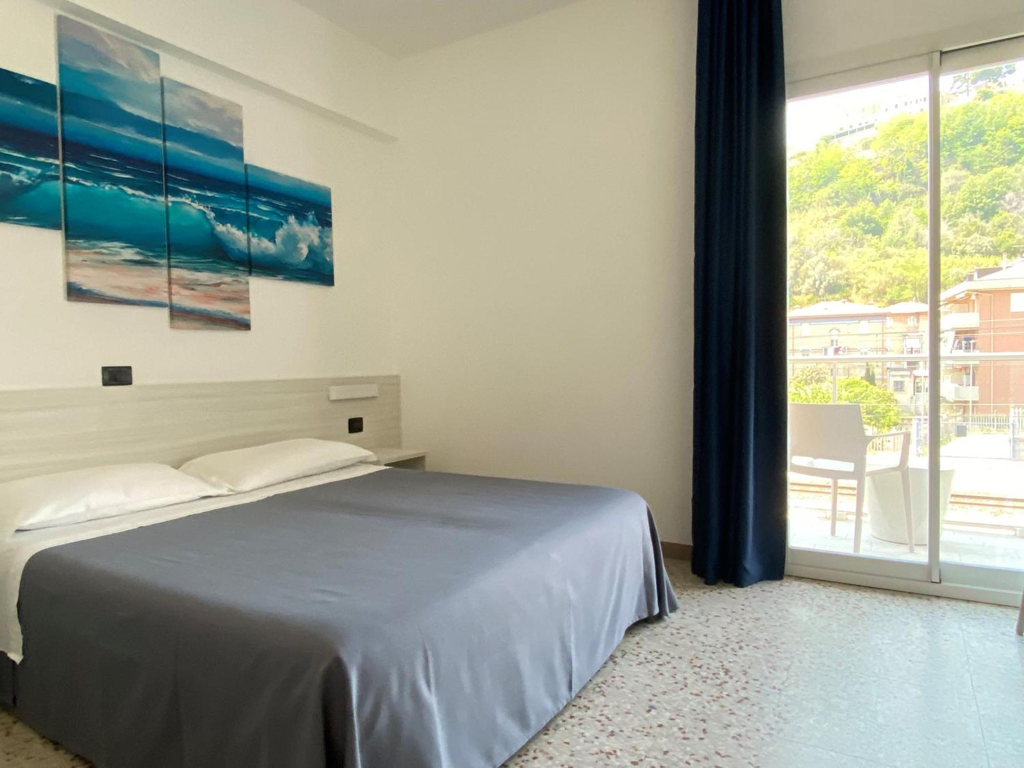 Hotel Ideal Cupra Marittima Exterior foto